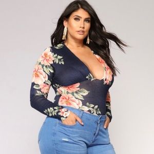 Long sleeve floral bodysuit-Fashion Nova